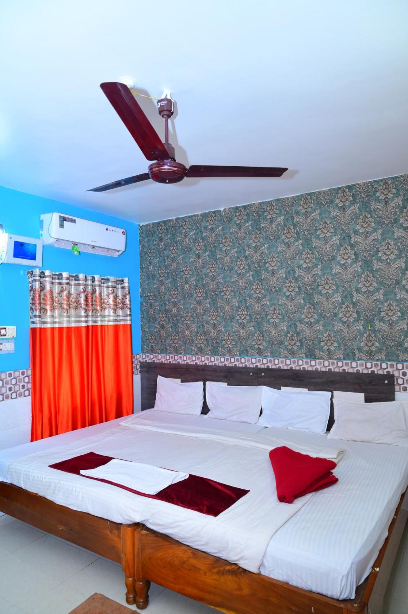 Mor Hotel Beach Heaven-স্বর্গদ্বার গোল্ডেন বিচ এবং মন্দিরের কাছে হোটেল বিচ হেভেন- Near Golden Beach & Temple Best Selling & Best Choice Of Travellers Puri Kültér fotó